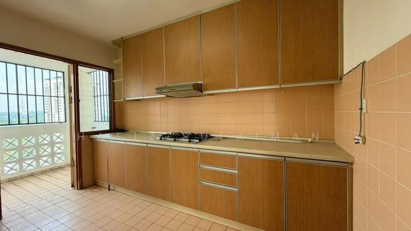 Condominium for Sale at Pantai Hillpark 5 - Hafiz Sulaiman - Kitchen - PropertyGuru.com.my