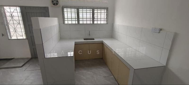 1-storey Terraced House for Sale in Taman Kota Jaya (Kota Tinggi) - Marcus Tey - Kitchen - PropertyGuru.com.my