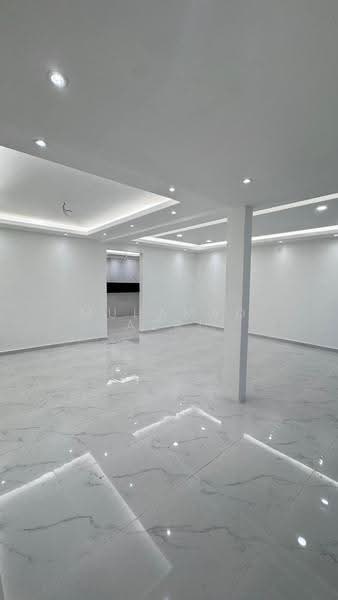 Rumah Teres 2-Tingkat untuk Dijual di Taman Bukit Kempas (Tampoi) - MUHAMAD AZRI - PropertyGuru.com.my