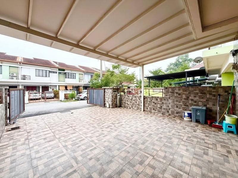 2-storey Terraced House for Sale in Bandar Teknologi Kajang (Kajang) - Azli Ibrahim - Exterior - PropertyGuru.com.my