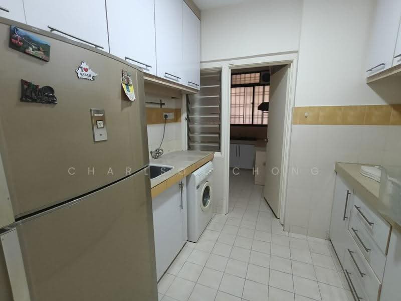 Apartment for Rent at Anjung Hijau (Greenfields) - Charlson Chong - Kitchen - PropertyGuru.com.my