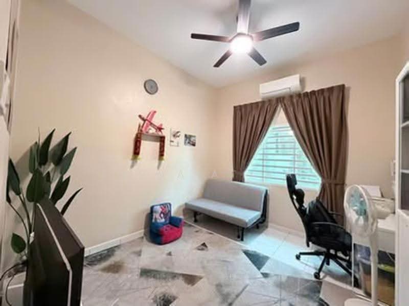 Semi-Detached House for Sale in Klang (Selangor) - Fasha Atyra - Study - PropertyGuru.com.my
