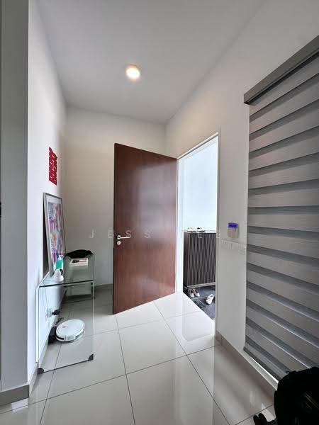 Rumah Berkembar untuk Dijual di Setia Alam (Selangor) - Jess Tee - Entrance - PropertyGuru.com.my