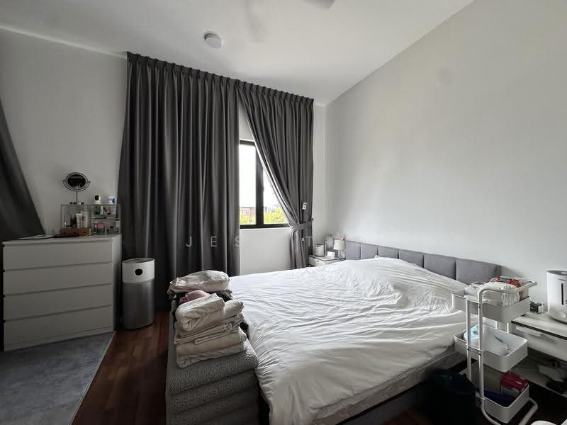 Rumah Berkembar untuk Dijual di Setia Alam (Selangor) - Jess Tee - Bedroom - PropertyGuru.com.my