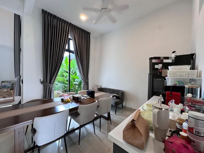 Rumah Berkembar untuk Dijual di Setia Alam (Selangor) - Jess Tee - Dining Room - PropertyGuru.com.my