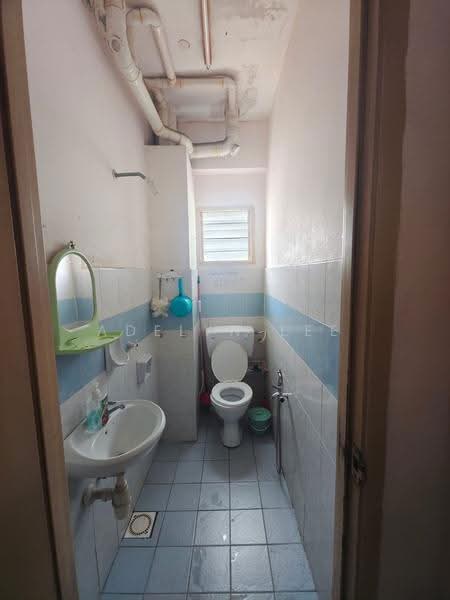 Apartment for Sale at Permai Seri - Adelyn Lee - Bathroom - PropertyGuru.com.my