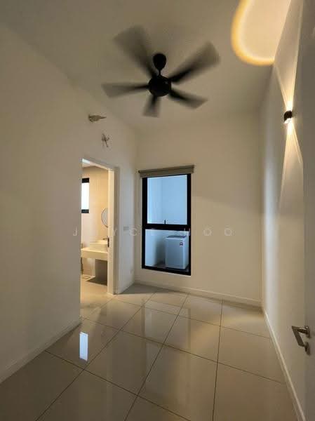 Kediaman Servis untuk Disewa di Le Pavillion - Joyce Hoo - Bathroom - PropertyGuru.com.my