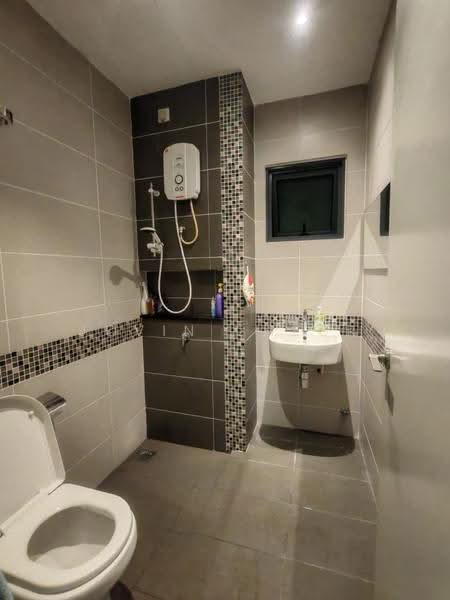 Condominium for Sale at The Vyne - Jovin Cheor - Bathroom - PropertyGuru.com.my