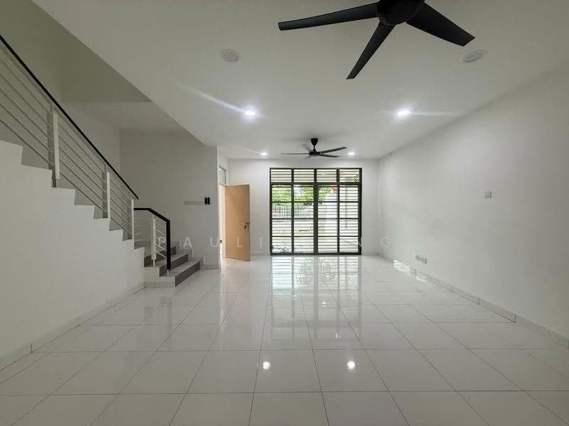 2-storey Terraced House for Sale in Johor Bahru (Johor) - Pauline Ng - Living Room - PropertyGuru.com.my