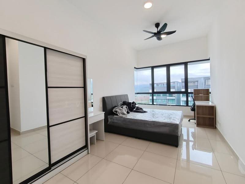 Shop / Office for Sale in Bandar Sungai Long (Selangor) - Even Chong - Bedroom - PropertyGuru.com.my