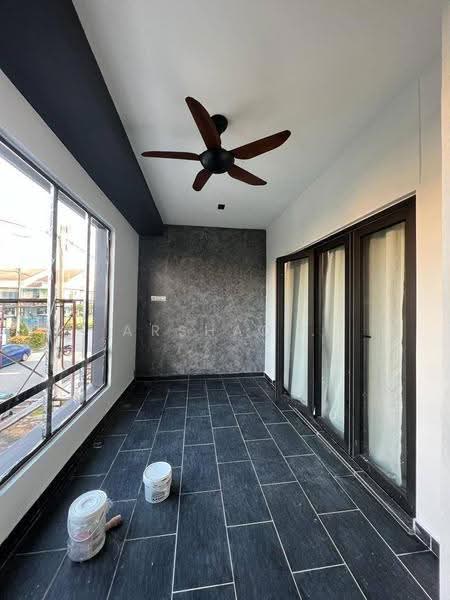 Rumah Teres 2-Tingkat untuk Dijual di Taman Scientex Senai (Senai) - Arshad . - Balcony - PropertyGuru.com.my