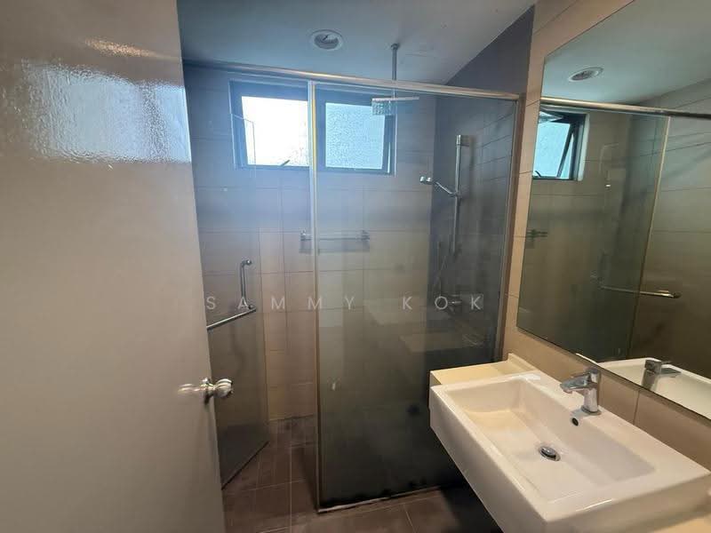 Condominium for Rent at Infiniti 3 Residences - Sammy Kok - Bathroom - PropertyGuru.com.my