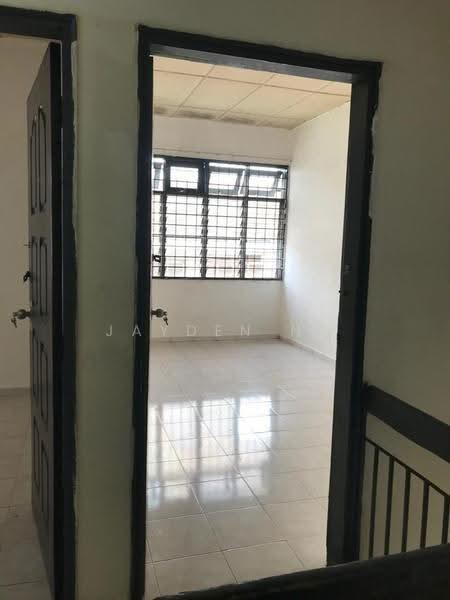 Rumah Teres 2-Tingkat untuk Dijual di Taman Desa Cemerlang (Ulu Tiram) - Jayden Ng - Interior - PropertyGuru.com.my