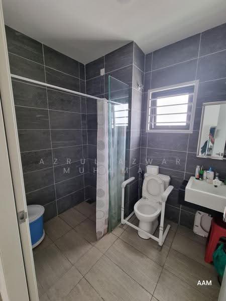 Rumah Teres 2-Tingkat untuk Dijual di Cyberjaya (Selangor) - Azrul Azwar Muhamad - Bathroom - PropertyGuru.com.my