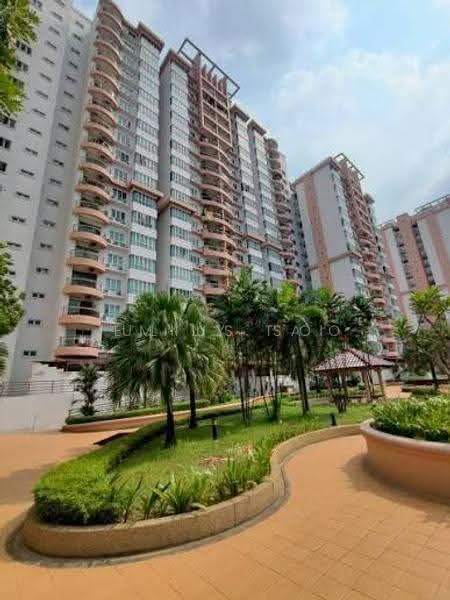 Kondominium untuk Dijual di Dynasty Garden Condominium - Emily Tai - Exterior - PropertyGuru.com.my