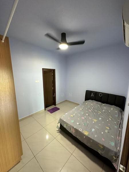 Kediaman Servis untuk Disewa di D'Secret Garden (Pangsapuri Kempas Indah) - Foo Jun Tao - Bedroom - PropertyGuru.com.my