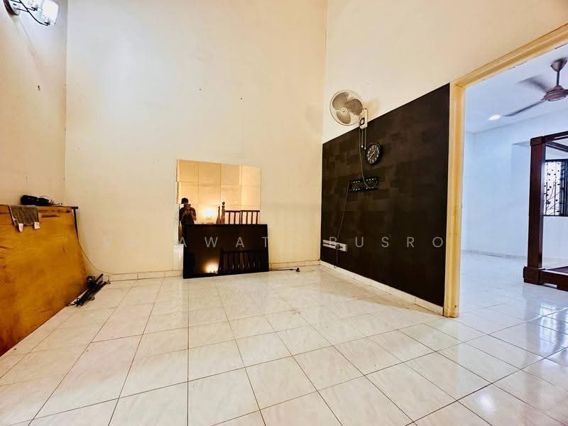 Rumah Teres 2-Tingkat untuk Dijual di Seksyen 7 (Shah Alam) - Salawati Busro - Interior - PropertyGuru.com.my