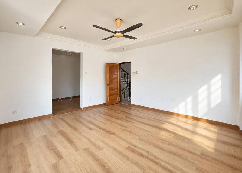 Rumah Berkembar untuk Dijual di Kampung Sungai Ramal Dalam (Bangi) - Azli Ibrahim - Living Room - PropertyGuru.com.my