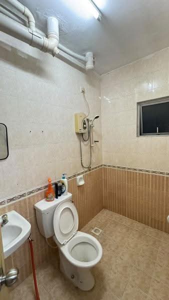 Apartment for Sale at Bistari Impian Apartment - Jayden Ng - Bathroom - PropertyGuru.com.my