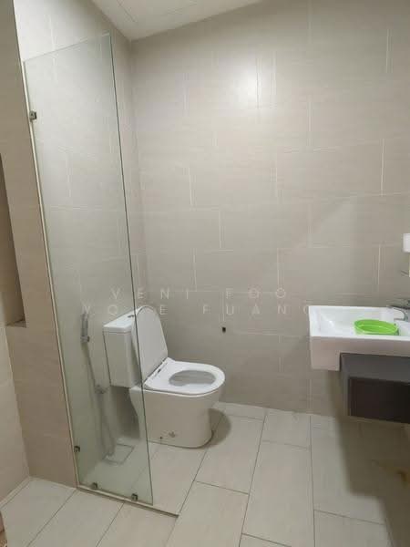 Semi-Detached House for Sale in Setia Alam (Selangor) - Veni Foo Yoke Fuang - Bathroom - PropertyGuru.com.my