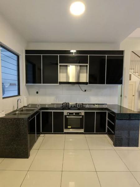 Semi-Detached House for Sale in Setia Alam (Selangor) - Veni Foo Yoke Fuang - Kitchen - PropertyGuru.com.my