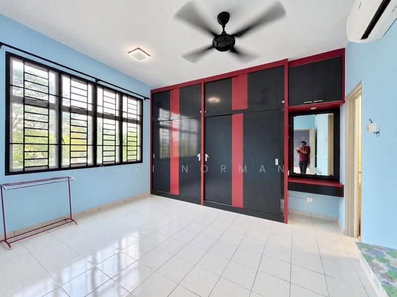 Apartment for Sale at Molek Ria - Sufi Norman - Bedroom - PropertyGuru.com.my