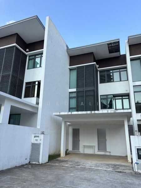 3-storey Terraced House for Sale in Cyber 9 (Cyberjaya) - Fuad Ali - Exterior - PropertyGuru.com.my