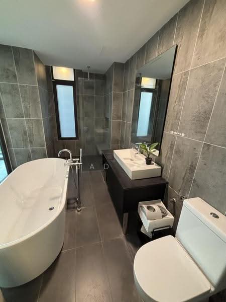 3-storey Terraced House for Sale in Cyber 9 (Cyberjaya) - Fuad Ali - Bathroom - PropertyGuru.com.my