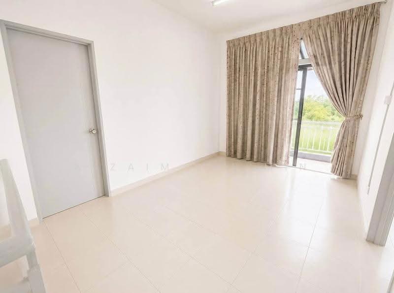 2-storey Terraced House for Sale in Taman Sri Saujana (Kota Tinggi) - Arzaim Barimin - Interior - PropertyGuru.com.my