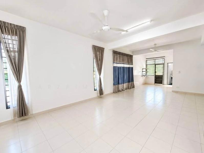 2-storey Terraced House for Sale in Taman Sri Saujana (Kota Tinggi) - Arzaim Barimin - Living Room - PropertyGuru.com.my