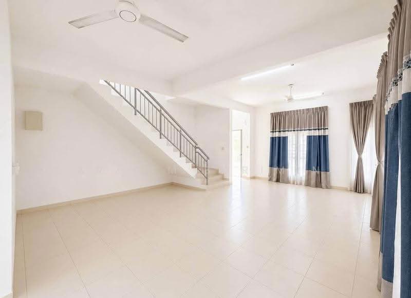 2-storey Terraced House for Sale in Taman Sri Saujana (Kota Tinggi) - Arzaim Barimin - Living Room - PropertyGuru.com.my