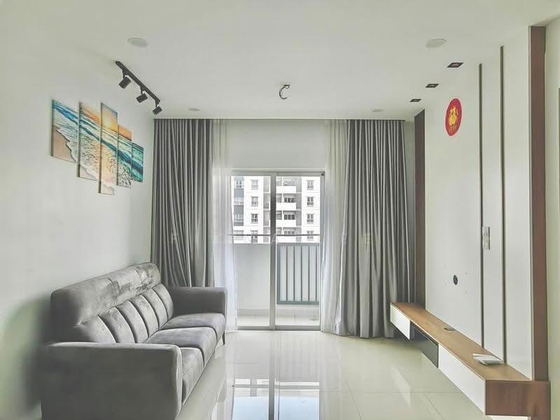 Pangsapuri untuk Disewa di Aman 1 - Fiona Lee - Living Room - PropertyGuru.com.my