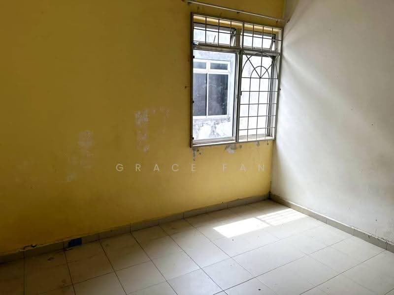 Rumah Flat untuk Dijual di Jalan Haji Manan Flat - Grace Fan - Interior - PropertyGuru.com.my