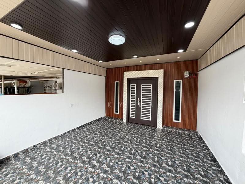 Rumah Teres 2-Tingkat untuk Dijual di Rawang Perdana 1 (Rawang) - Nicky Lai - Entrance - PropertyGuru.com.my