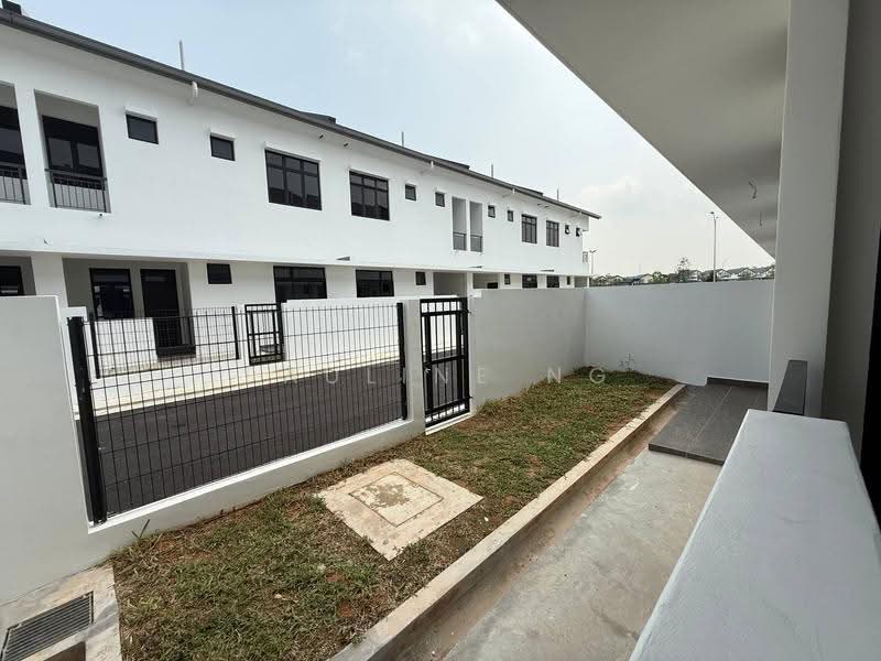2-storey Terraced House for Sale in Skudai (Johor) - Pauline Ng - Exterior - PropertyGuru.com.my