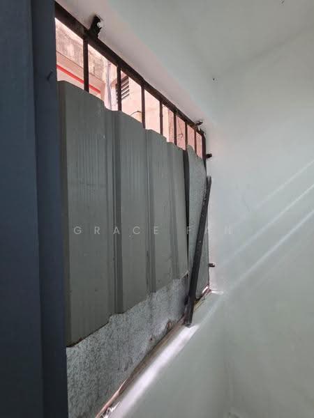 Rumah Flat untuk Dijual di Jalan Haji Manan Flat - Grace Fan - PropertyGuru.com.my