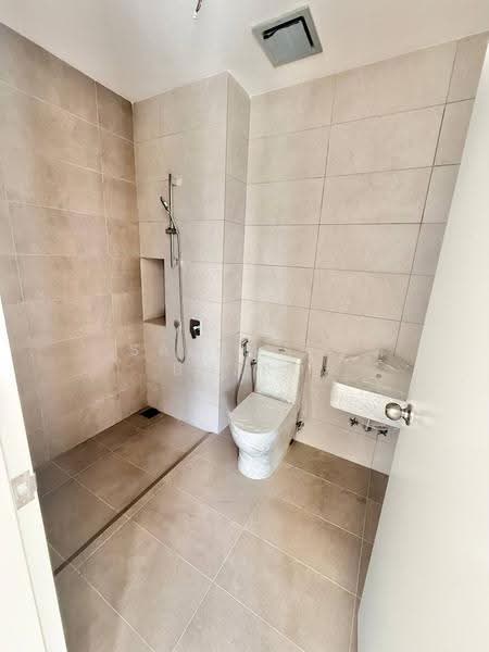 Cluster House for Sale in Telok Panglima Garang (Selangor) - Salawati Busro - Bathroom - PropertyGuru.com.my