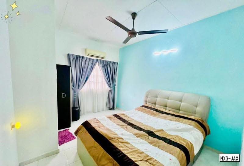 Rumah Teres untuk Dijual di Kota Kemuning (Shah Alam) - Adeline Foong - Bedroom - PropertyGuru.com.my