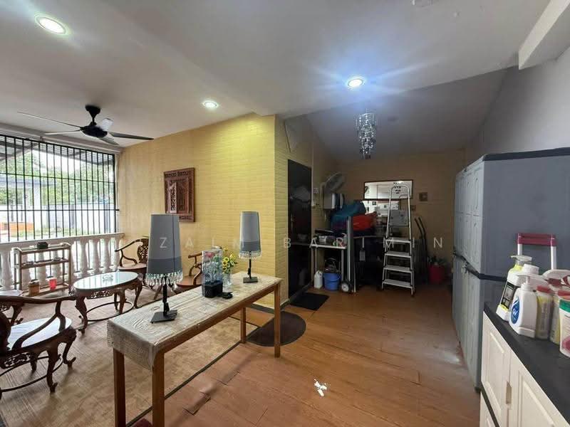2-storey Terraced House for Sale in Taman Nusa Indah (Iskandar Puteri (Nusajaya)) - Arzaim Barimin - Living Room - PropertyGuru.com.my