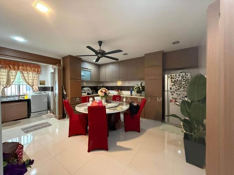 2-storey Terraced House for Sale in Taman Nusa Indah (Iskandar Puteri (Nusajaya)) - Arzaim Barimin - Kitchen - PropertyGuru.com.my