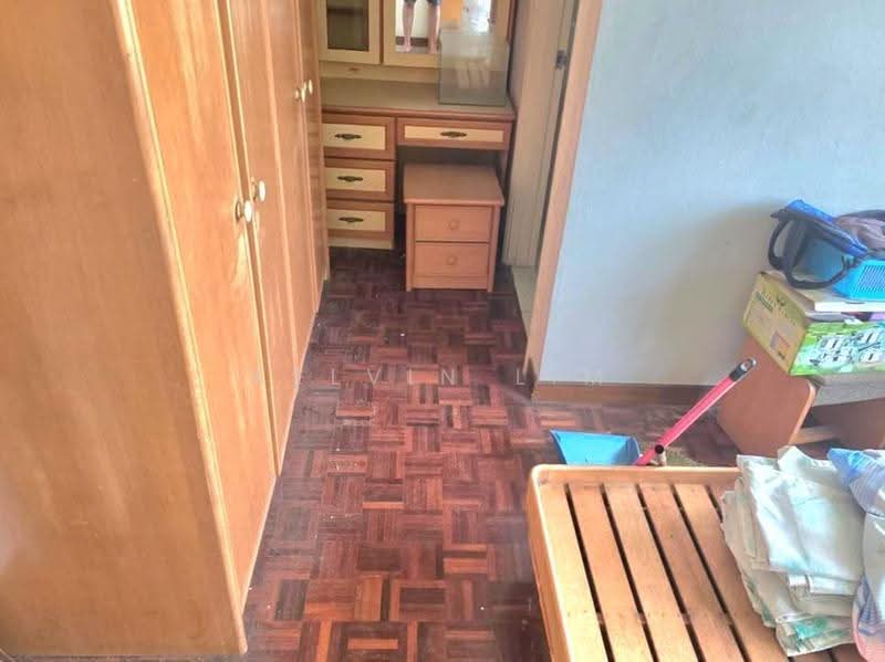 Pangsapuri untuk Dijual di Mawar Apartment - Kelvin Lim - Bedroom - PropertyGuru.com.my