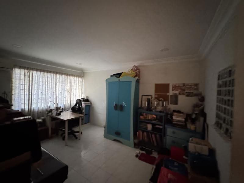 2-storey Terraced House for Sale in Taman Bukit Desa (Taman Desa) - Kelvin Hii - Study - PropertyGuru.com.my