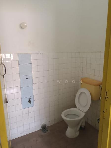 Rumah Teres 1-Tingkat untuk Disewa di Taman Mewah Jaya 3 (Klang) - MiKe Woon - Bathroom - PropertyGuru.com.my