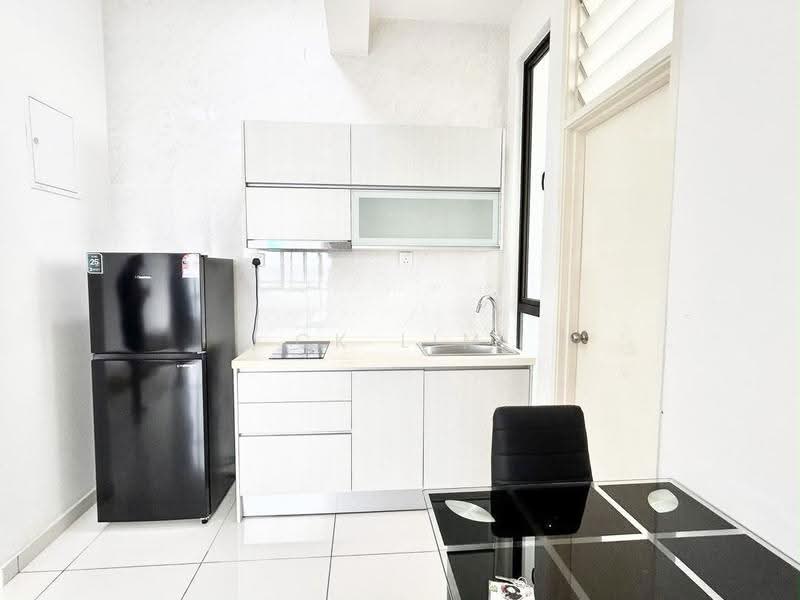 Kediaman Servis untuk Disewa di D'Summit Residences - CK Lim - Kitchen - PropertyGuru.com.my