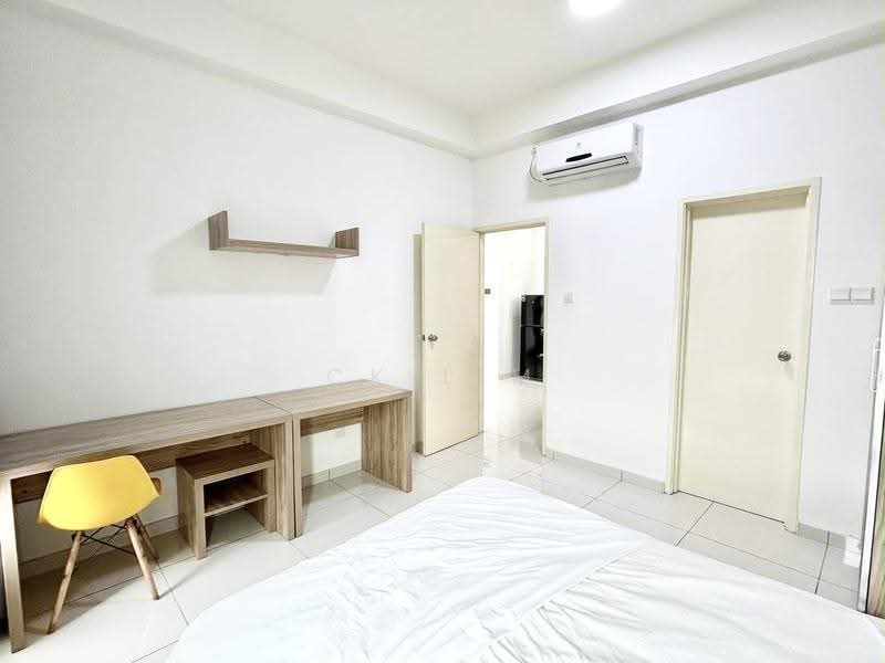 Kediaman Servis untuk Disewa di D'Summit Residences - CK Lim - Bedroom - PropertyGuru.com.my
