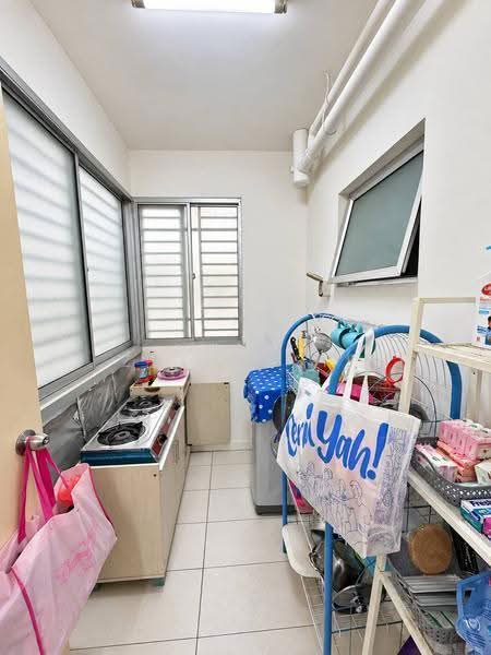 Apartment for Sale at De Bayu - Zul Hasif - PropertyGuru.com.my