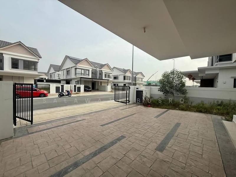 Semi-Detached House for Sale in Cyber 10 (Cyberjaya) - Salawati Busro - Exterior - PropertyGuru.com.my