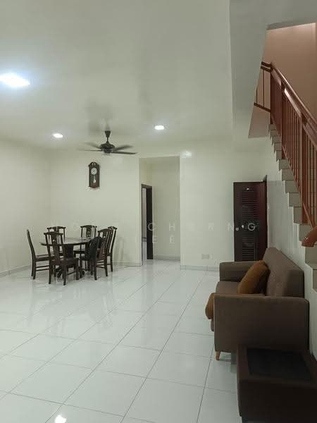 2-storey Terraced House for Rent in Johor Bahru (Johor Bahru) - Hong Charng Lee - Living Room - PropertyGuru.com.my