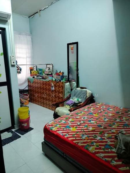 2-storey Terraced House for Sale in Saleng (Senai) - Yvonne Lim - Bedroom - PropertyGuru.com.my