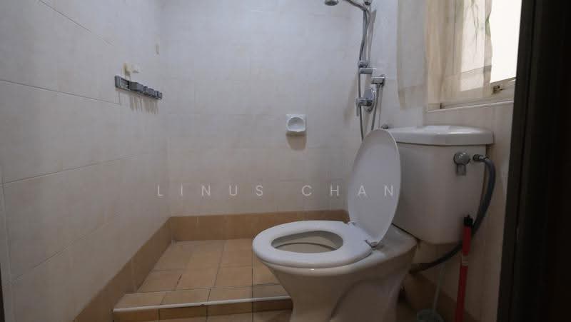 2.5-storey Terraced House for Rent in Bukit Wangsamas (Setiawangsa) - Linus Chan - Bathroom - PropertyGuru.com.my